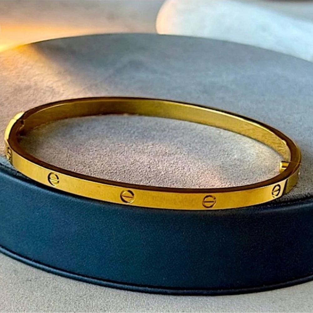 Gold Bangle Bracelet without Stones Thin Version Stainless Steel 18K Gold Plated - Picture 5 of 6
